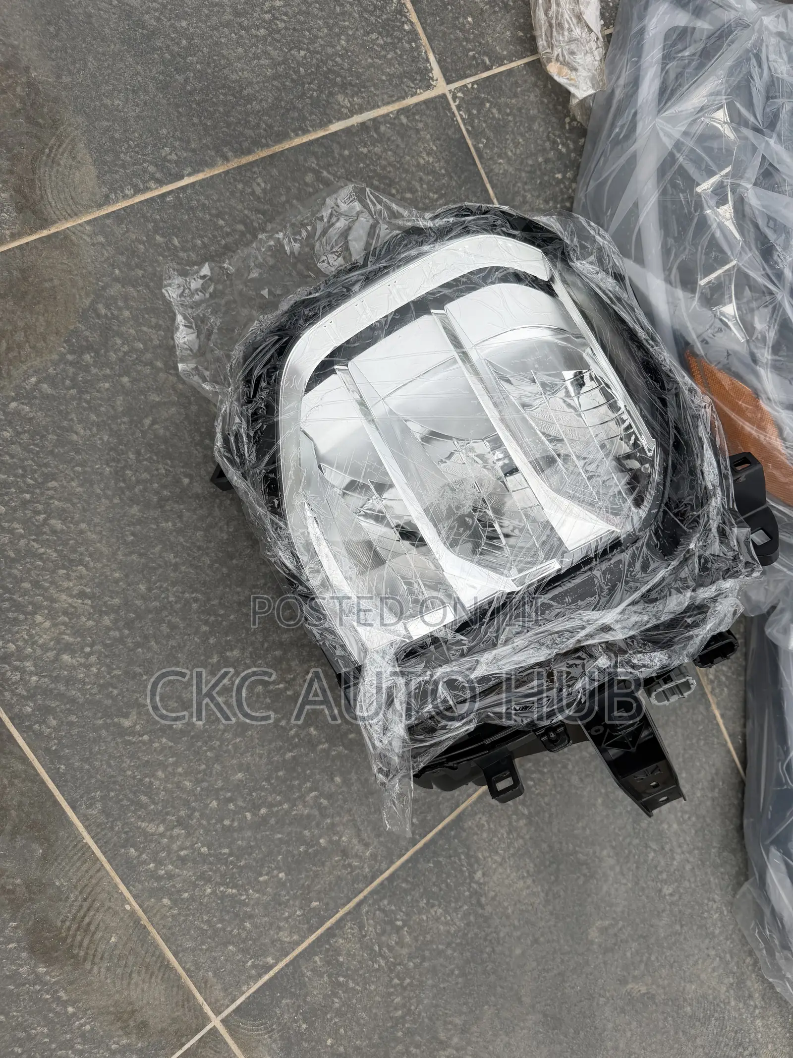 Outlander 2023 to 2025 Headlight Led