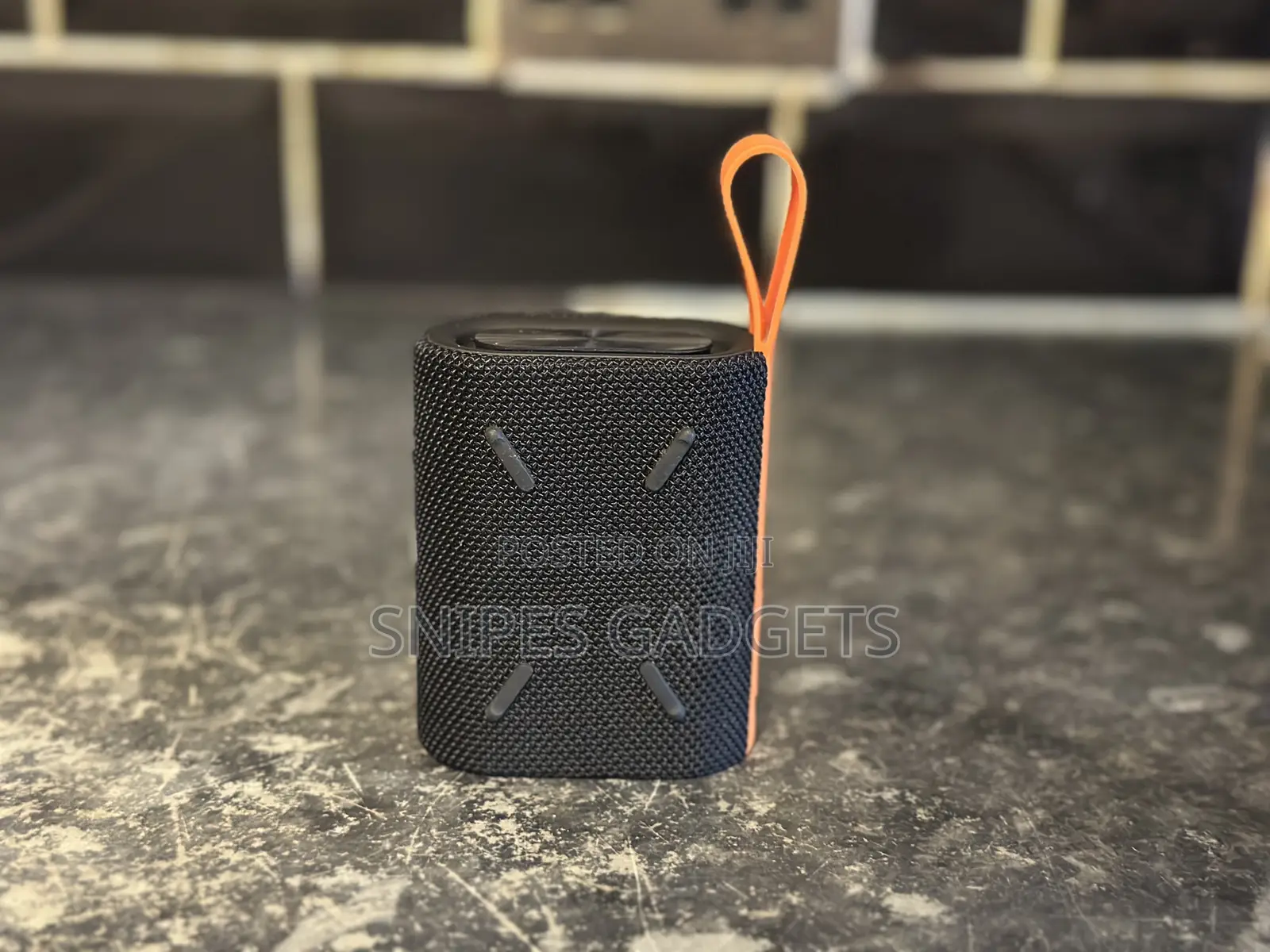 Xiaomi Sound Pocket (Powerful Pocket Size Bluetooth Speaker)