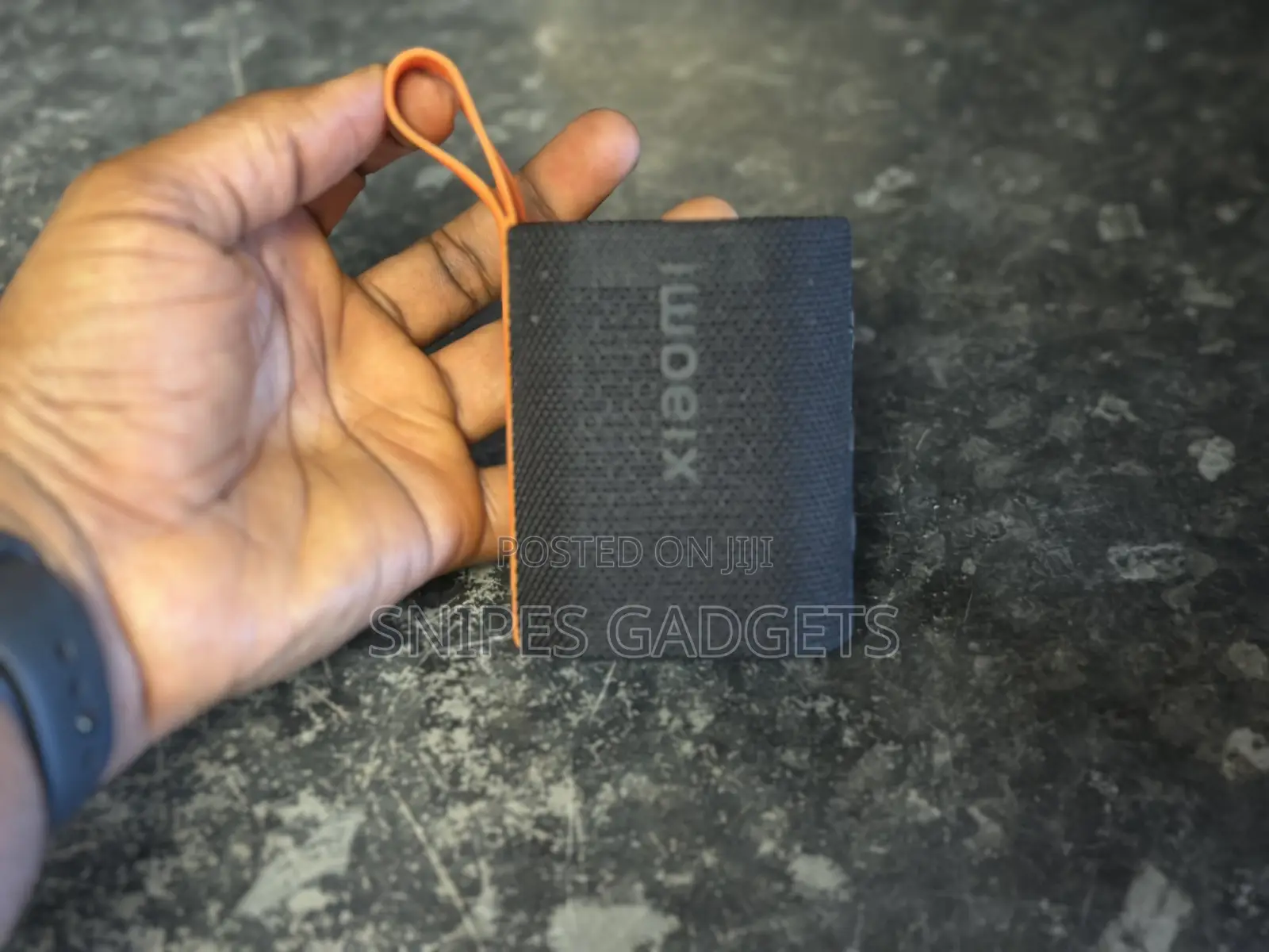 Xiaomi Sound Pocket (Powerful Pocket Size Bluetooth Speaker)