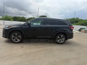 Toyota Highlander Limited 4x2 V6 (3.5L 6cyl 8A) 2018 Black