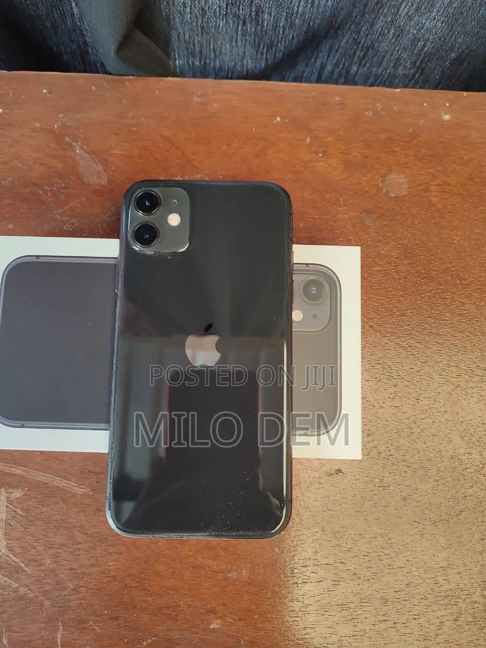 New Apple iPhone 11 64 GB Black