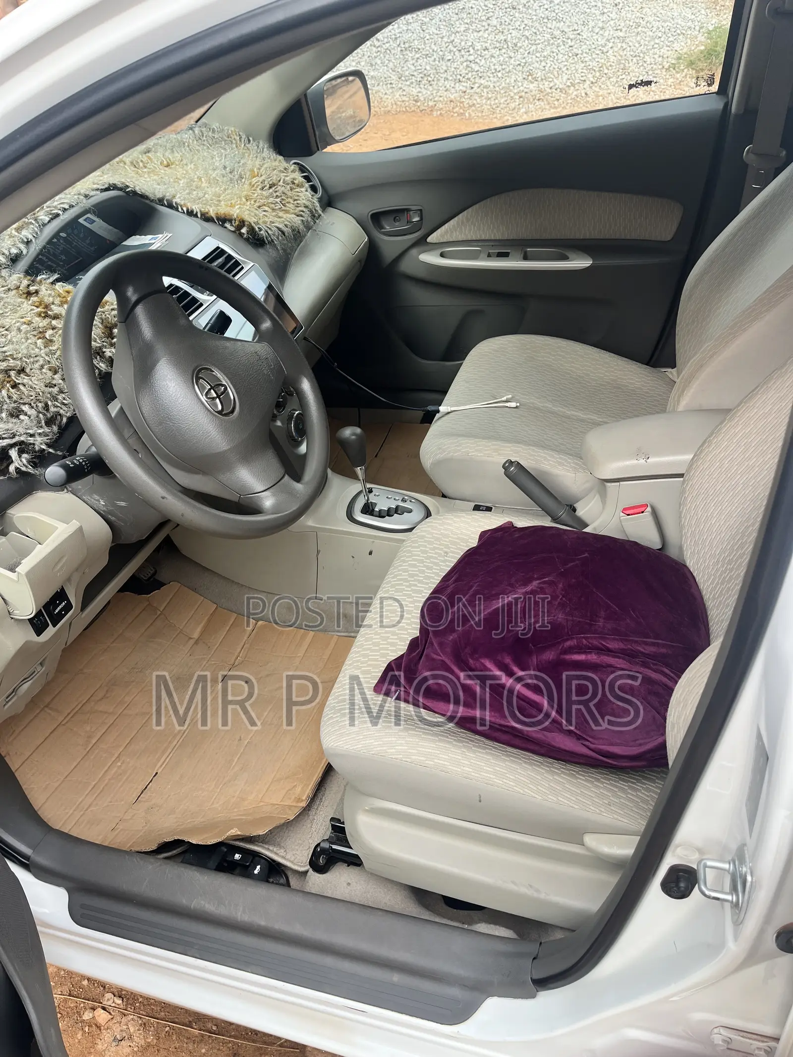 Toyota Belta 2010 White