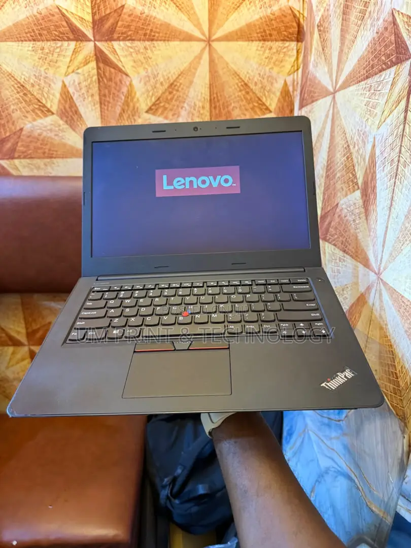 Laptop Lenovo ThinkPad E470 8GB Intel Core i5 HDD 500GB