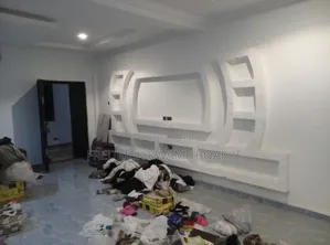 10bdrm Mansion in Brother K Estate, Kumasi Metropolitan for rent