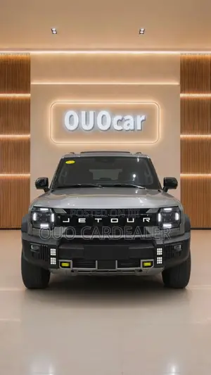 Jetour T2 2.0 Petrol AWD 2023 Silver