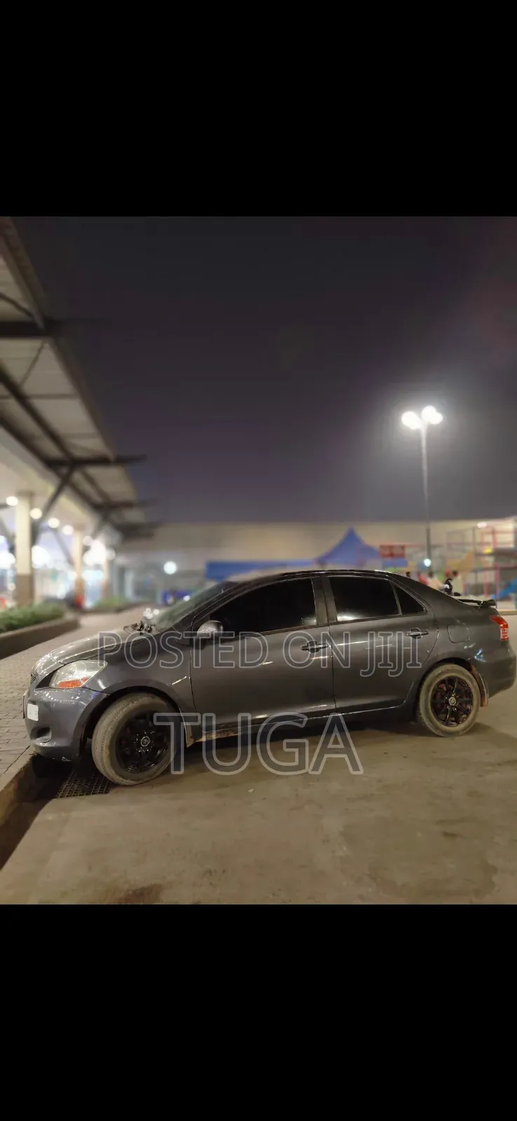 Toyota Yaris 2010 Gray
