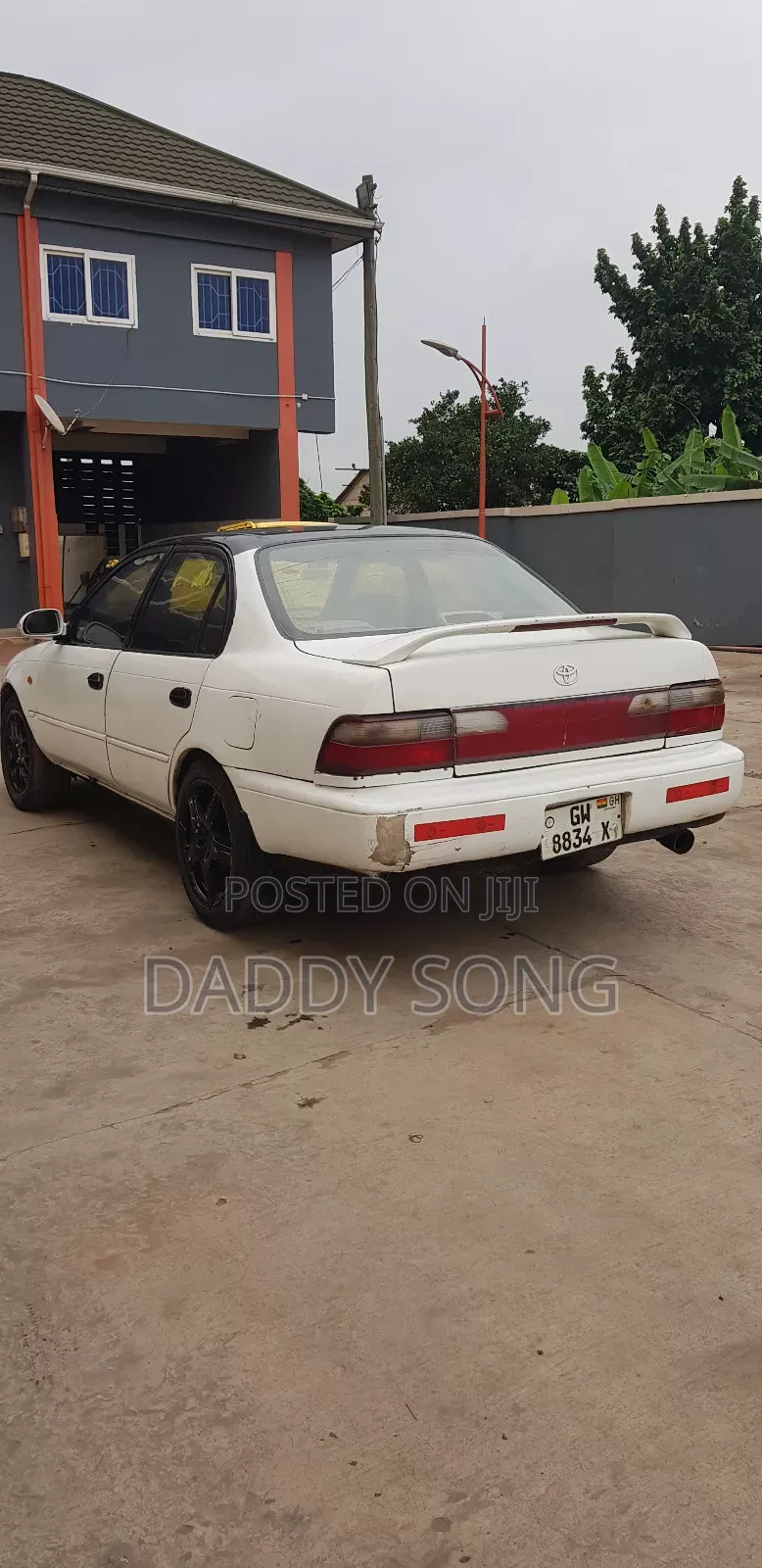 Toyota Corolla 1.6 Sedan 1997 White