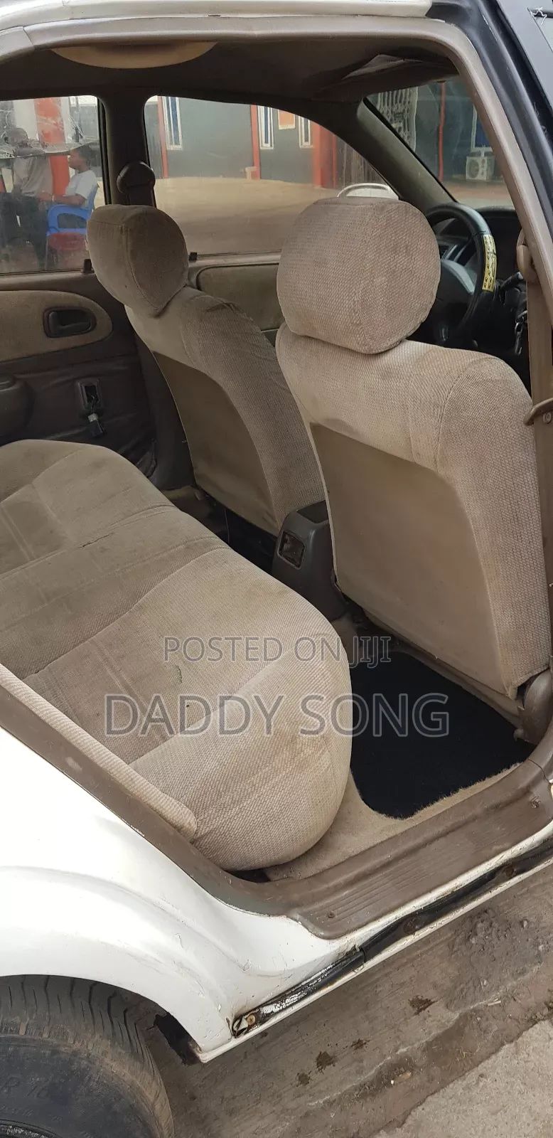Toyota Corolla 1.6 Sedan 1997 White