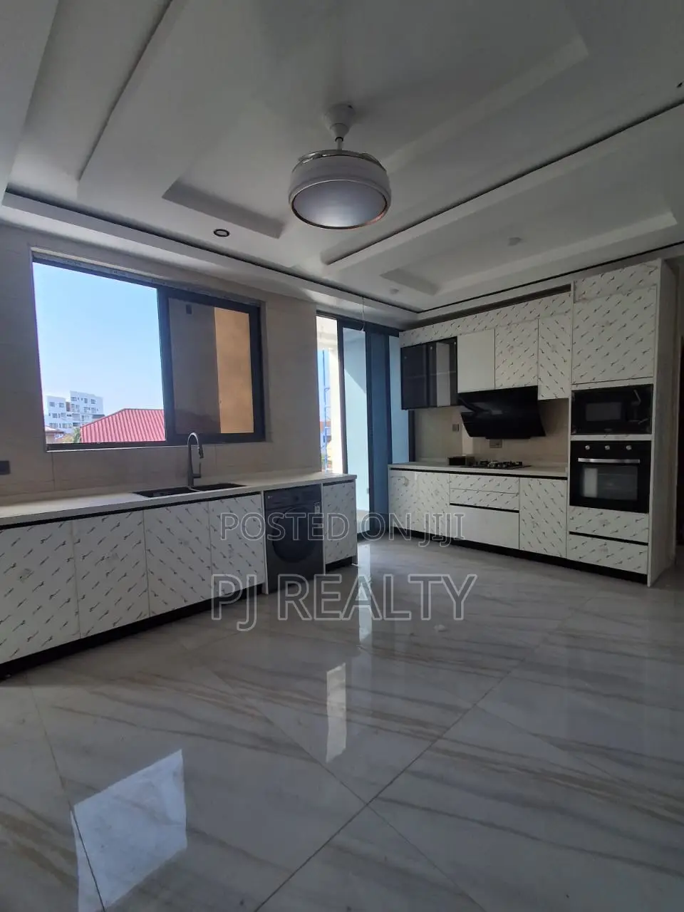 2bdrm Apartment in Adjiriganor for rent