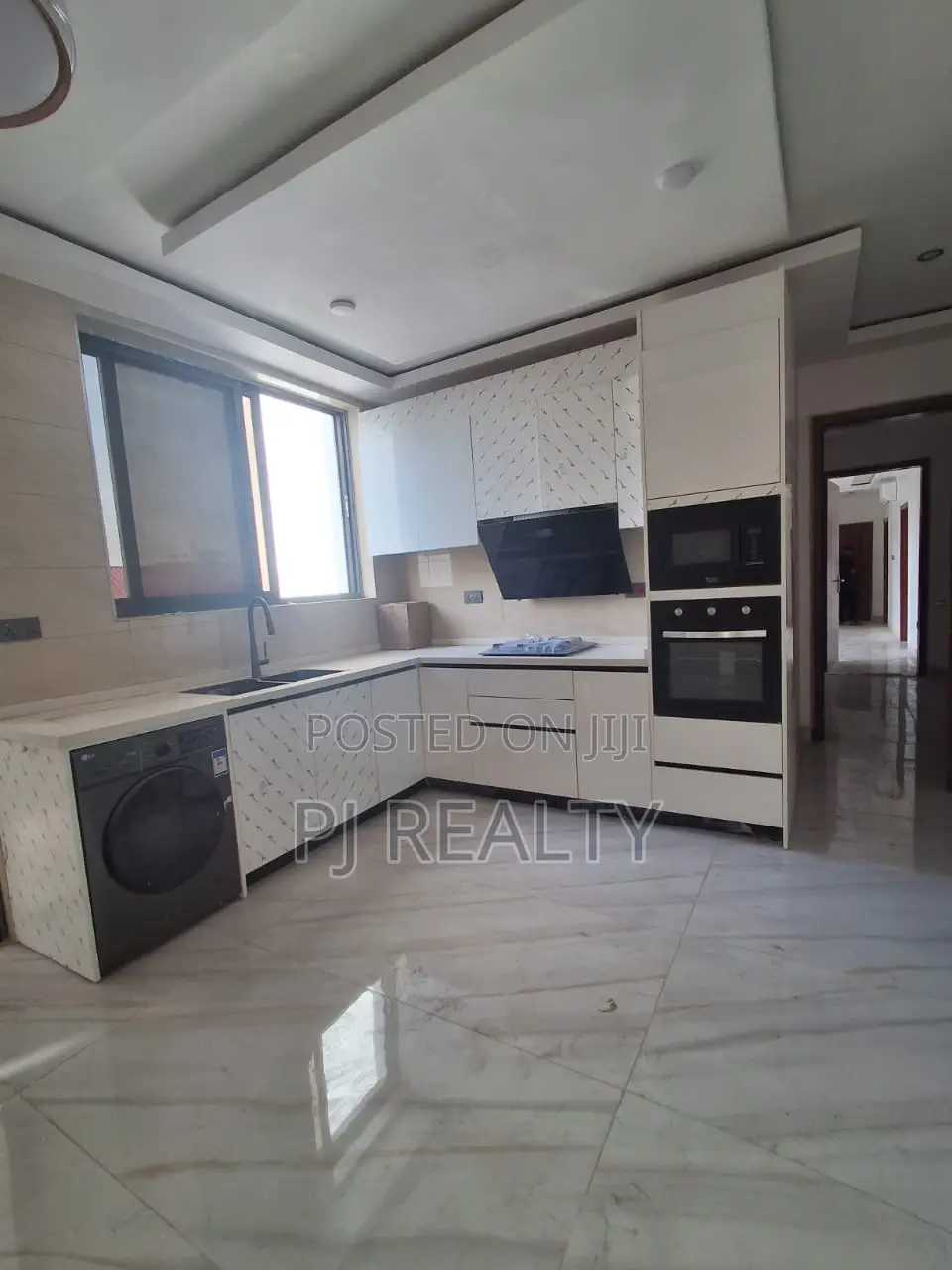 2bdrm Apartment in Adjiriganor for rent