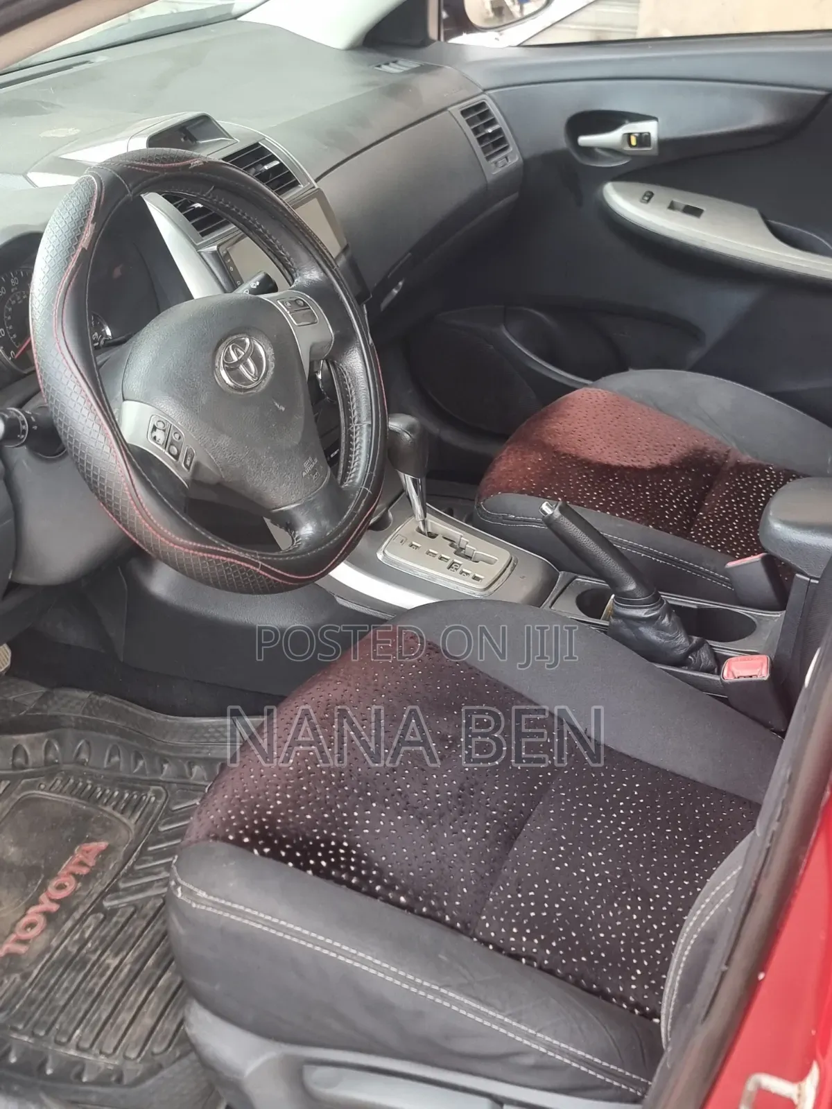 Toyota Corolla 2013 Red