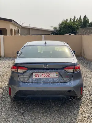 Toyota Corolla SE 2020 Gray