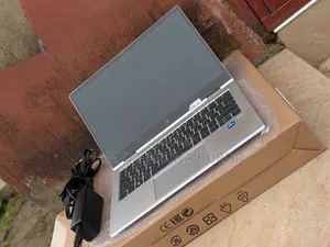 Laptop HP EliteBook 830 G8 16GB Intel Core i5 SSD 256GB