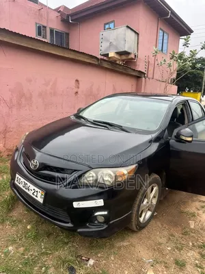 Toyota Corolla 2013 Black