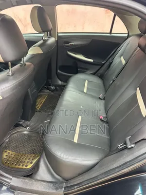 Toyota Corolla 2013 Black