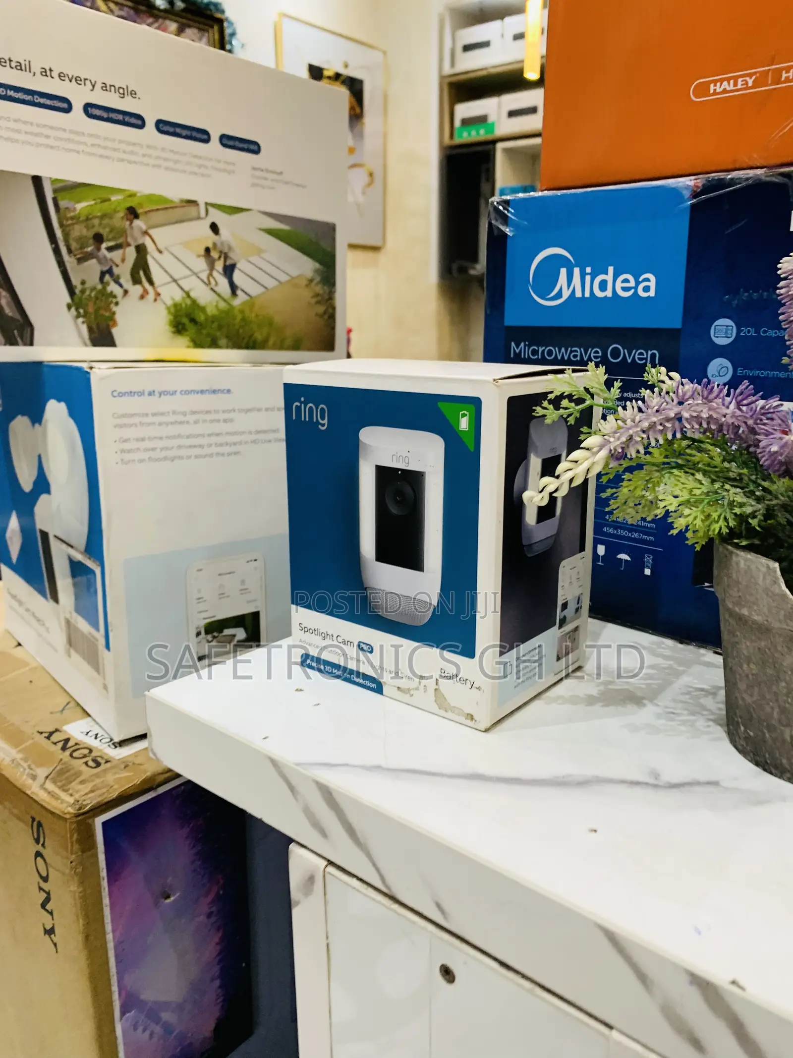 Lastest New Floodlight Cam Pro | Outdoor Floodlight Security Camera