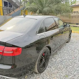 Audi A4 2.0T Premium 4dr Sedan (2.0L 4cyl Turbo CVT) 2014 Black