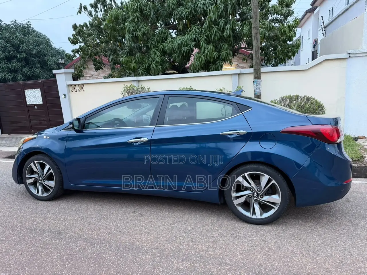 Hyundai Elantra 2016 Blue