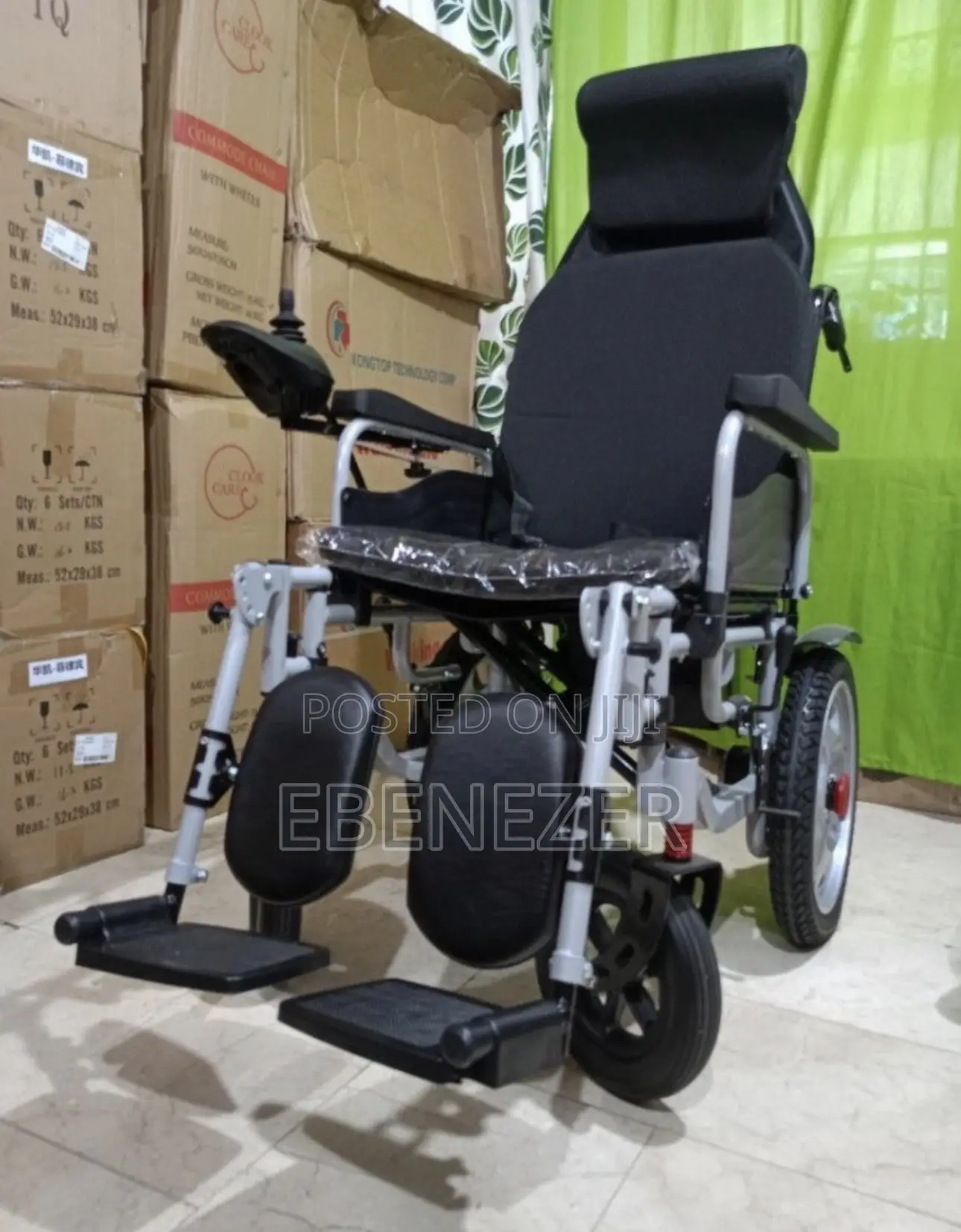 Electric Chargeable Wheelchair