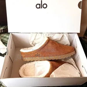 Alo Recovery Sandals