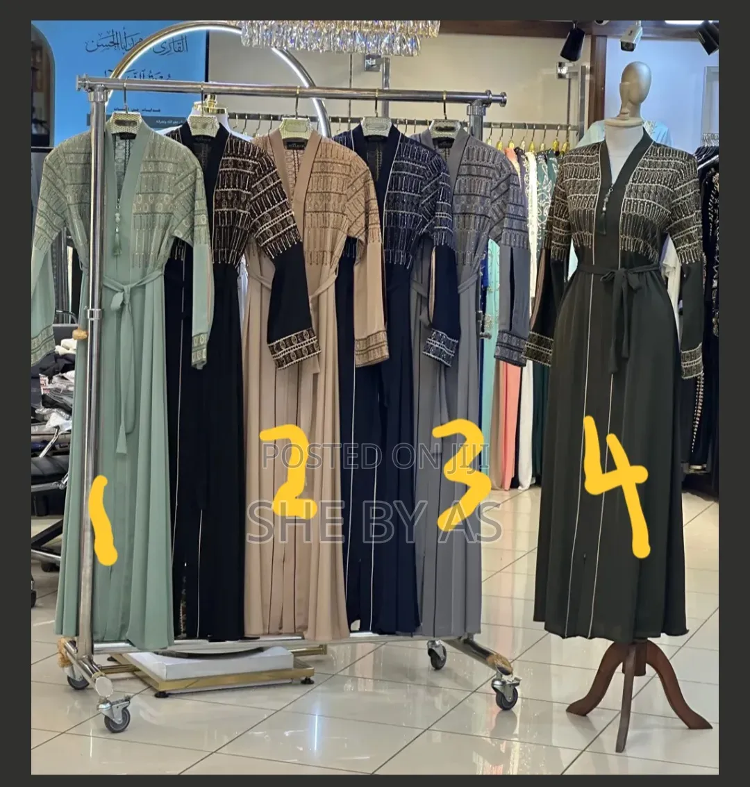 Elegant Turkish Abaya – Premium Quality