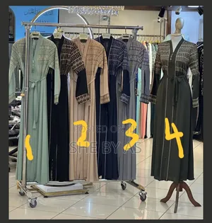 Elegant Turkish Abaya – Premium Quality