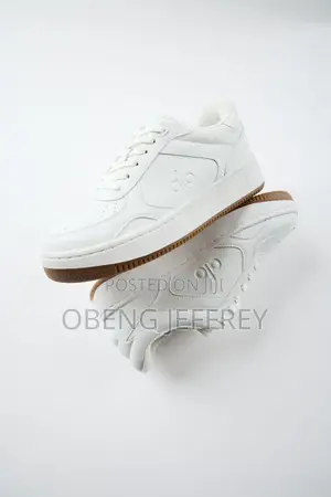 Original Alo Recovery Sneaker White