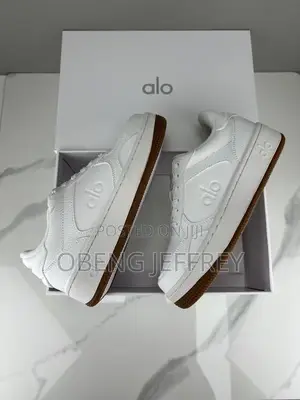 Original Alo Recovery Sneaker White