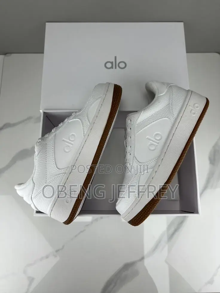 Original Alo Recovery Sneaker White