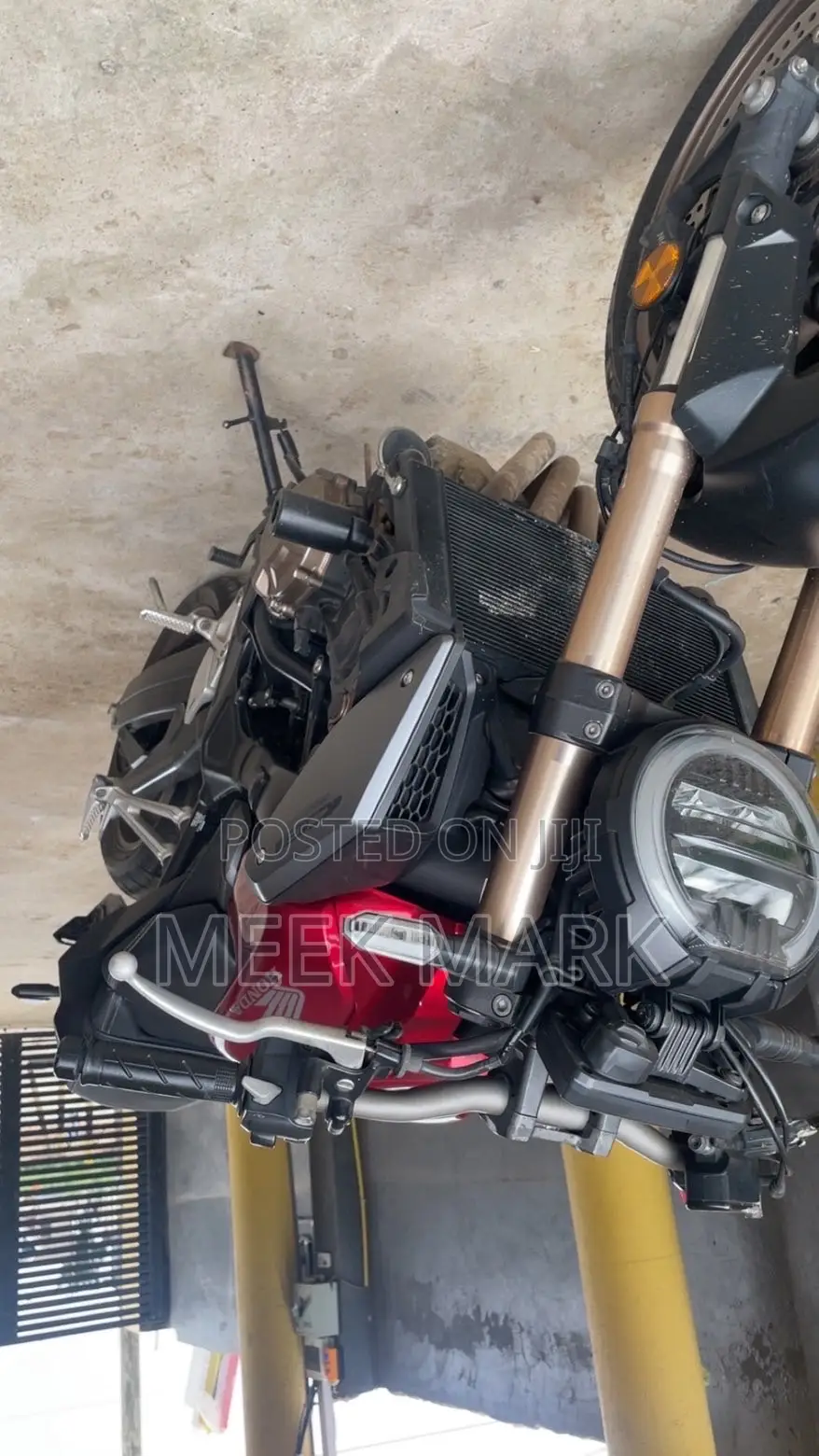 Honda CBR 2022 Red