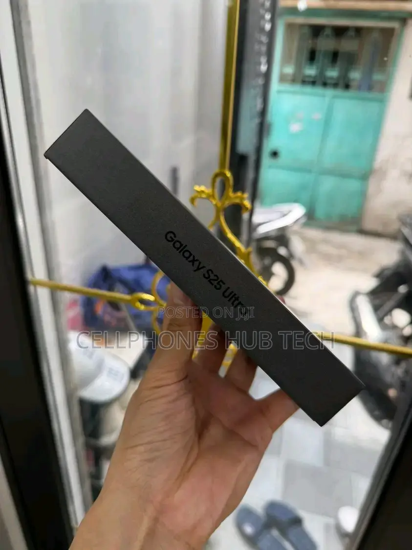 New Samsung Galaxy S25 Ultra 1 TB Black
