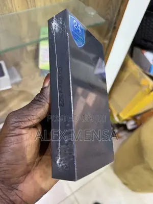 New Samsung Galaxy S22 5G 128 GB Black