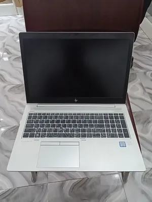 Laptop HP EliteBook 830 G5 8GB Intel Core i5 SSD 256GB