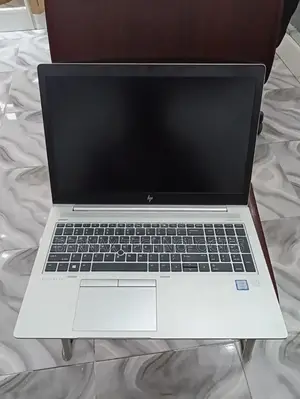 Laptop HP EliteBook 830 G5 8GB Intel Core i5 SSD 256GB