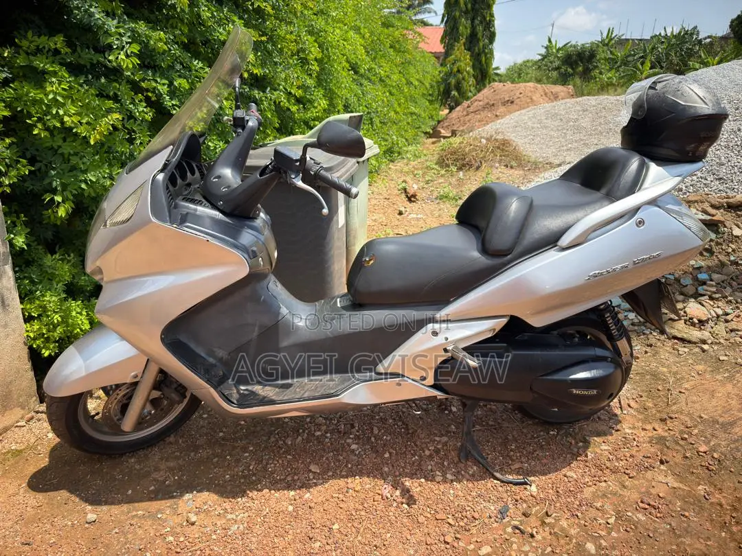 Honda 2008 Silver