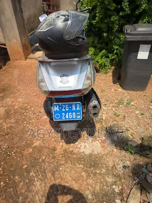Honda 2008 Silver