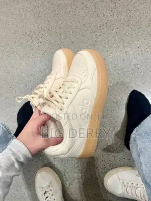 Alo Recovery Mode Sneakers