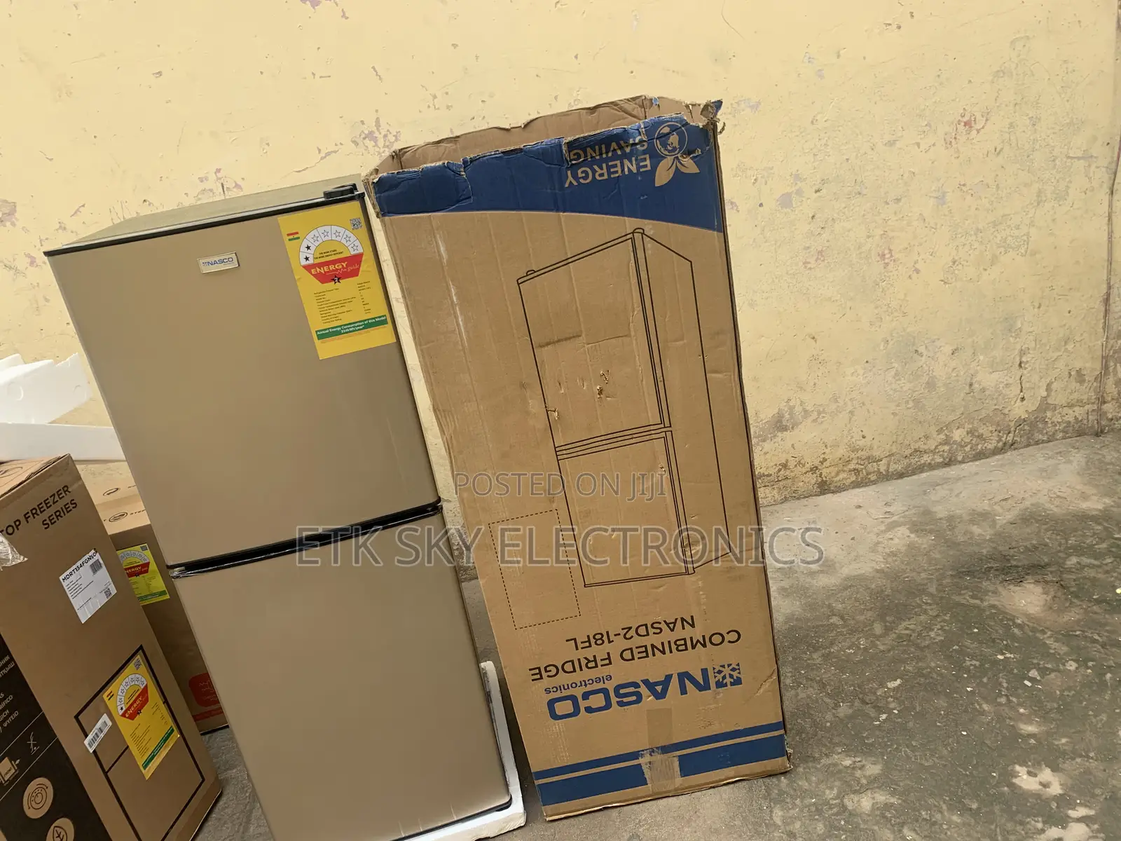 Nasco 136L Double Door Refrigerator