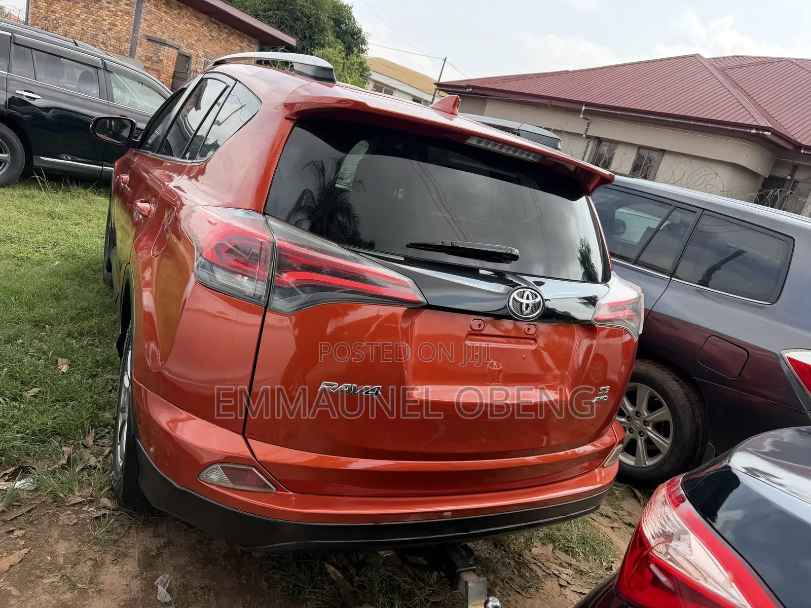Toyota RAV4 2018 Orange