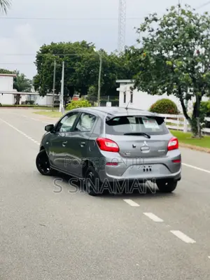 Mitsubishi Mirage 2019 Gray