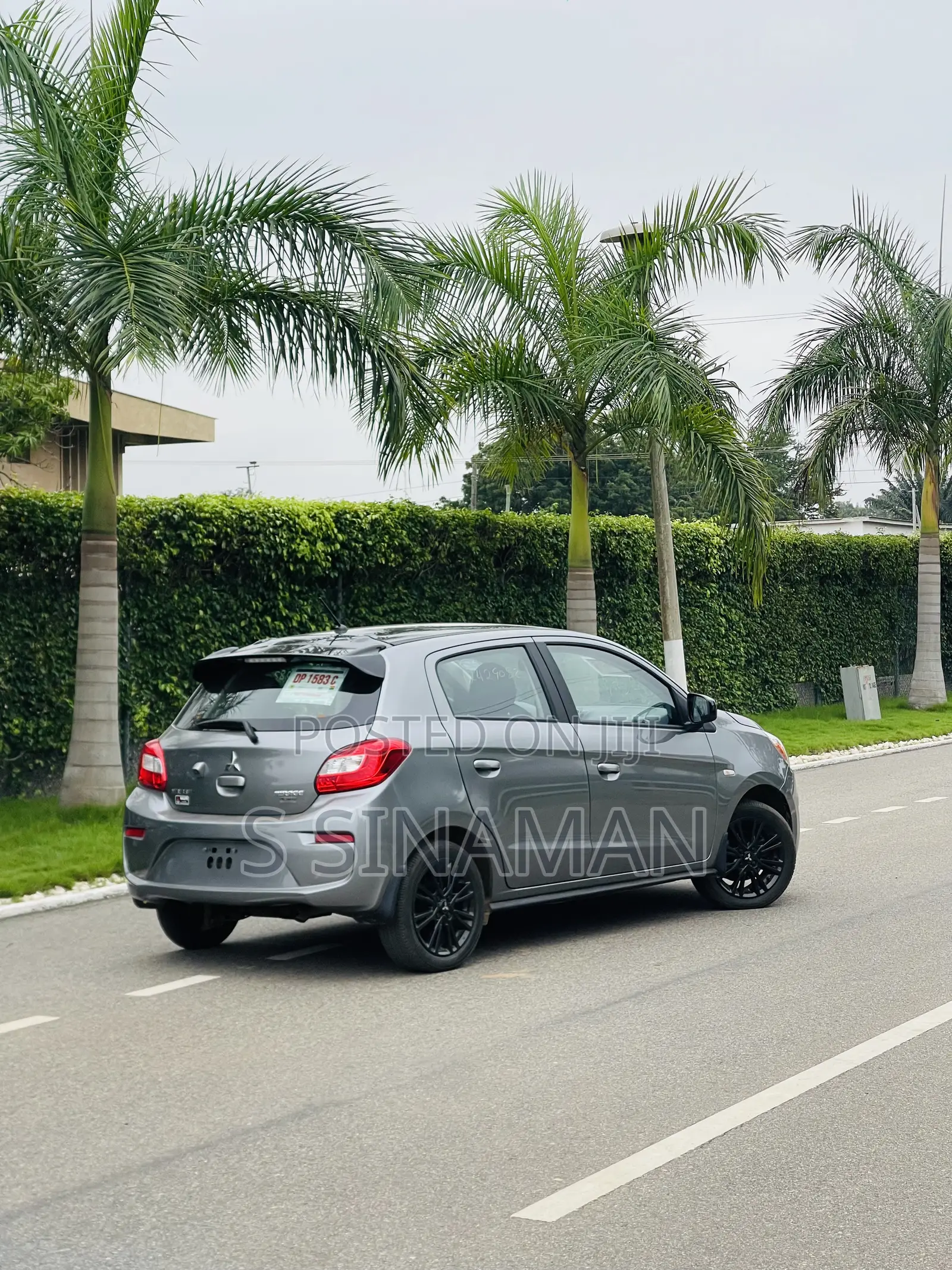 Mitsubishi Mirage 2019 Gray
