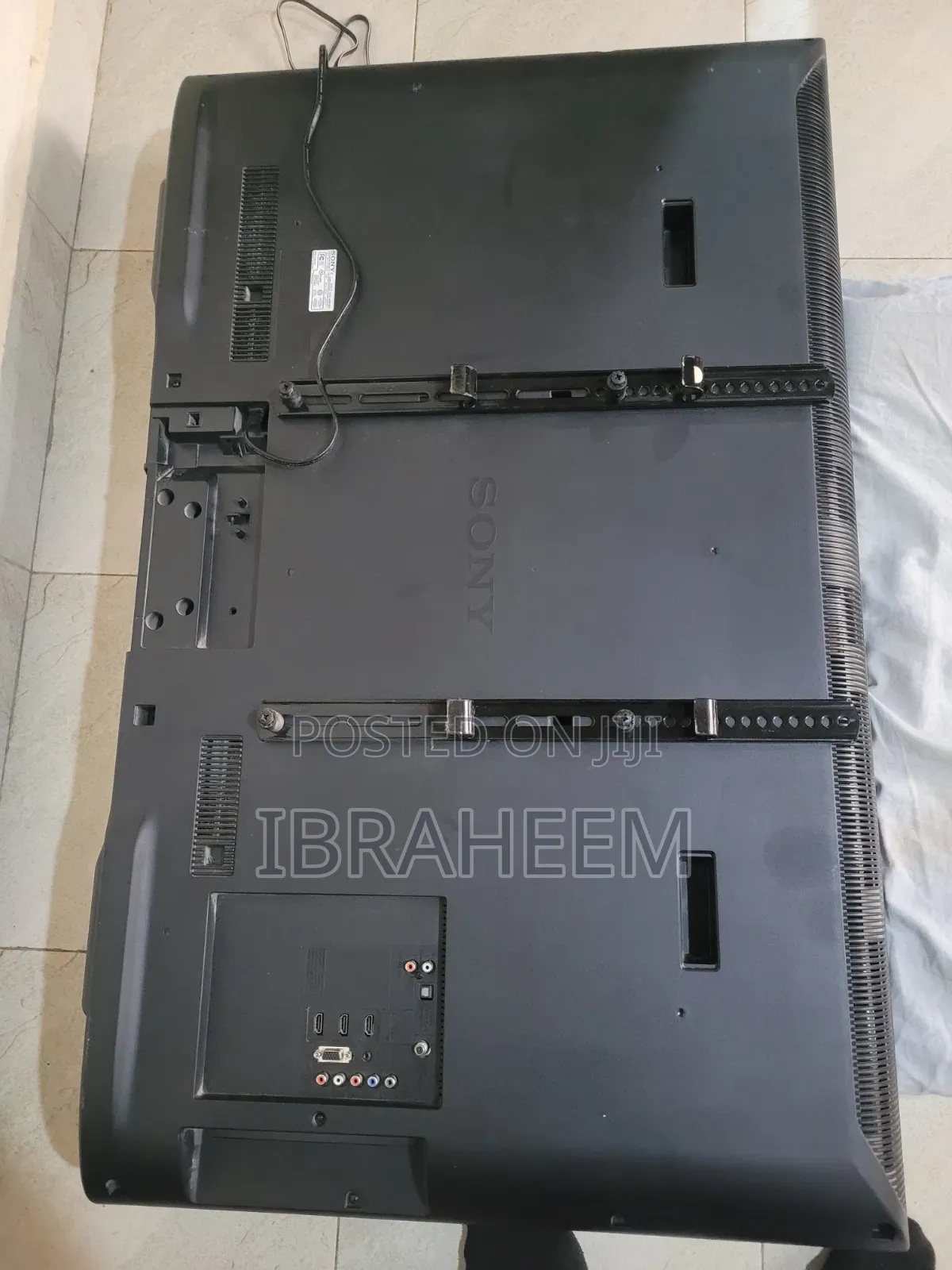 Sony 46 Bravia TV