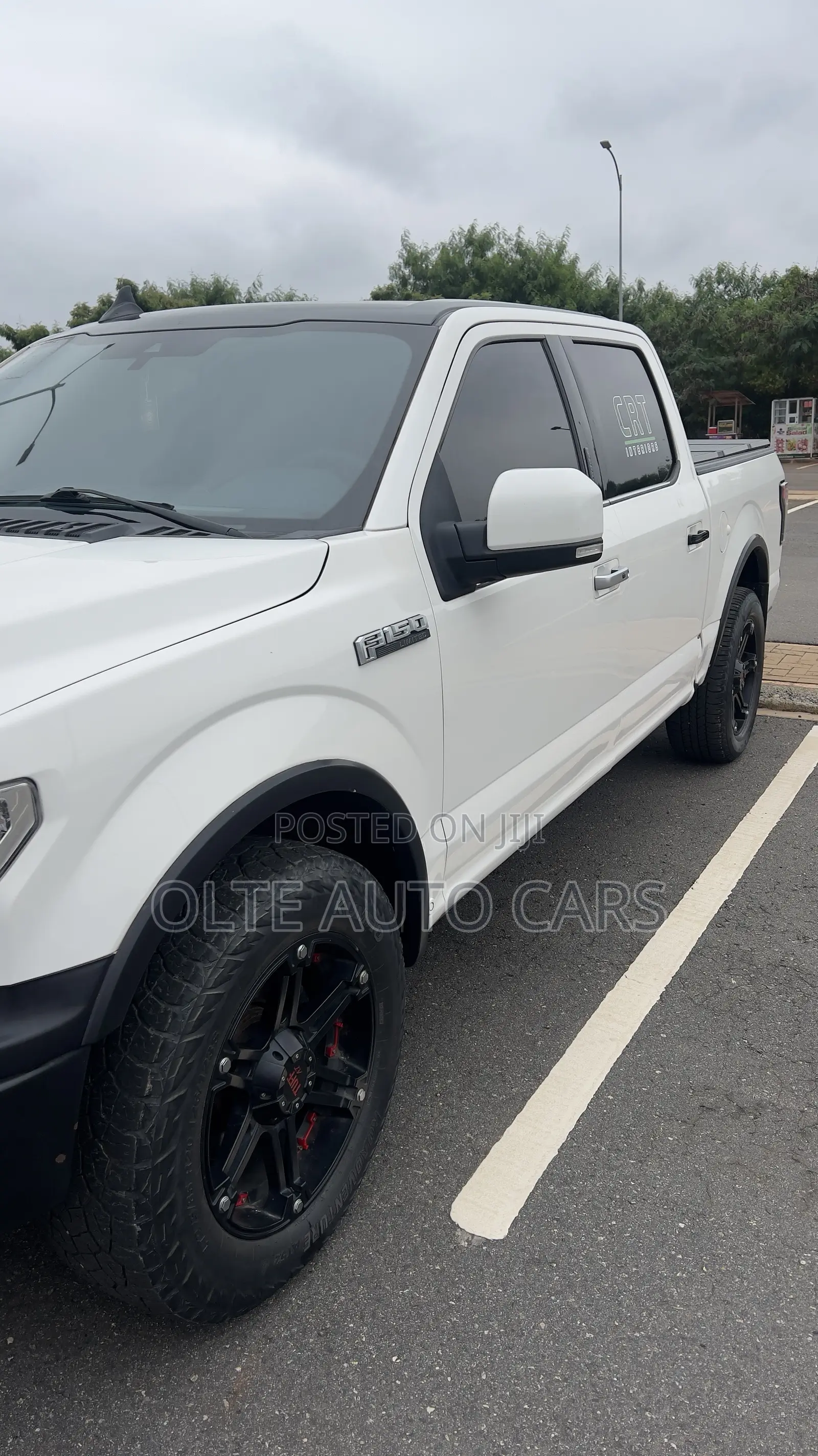 Ford F-150 Limited 4x4 SuperCrew Cab Styleside 5.5 ft. box 145 in. WB