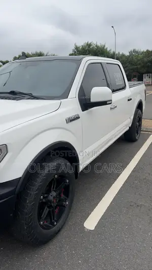 Ford F-150 Limited 4x4 SuperCrew Cab Styleside 5.5 ft. box 145 in. WB