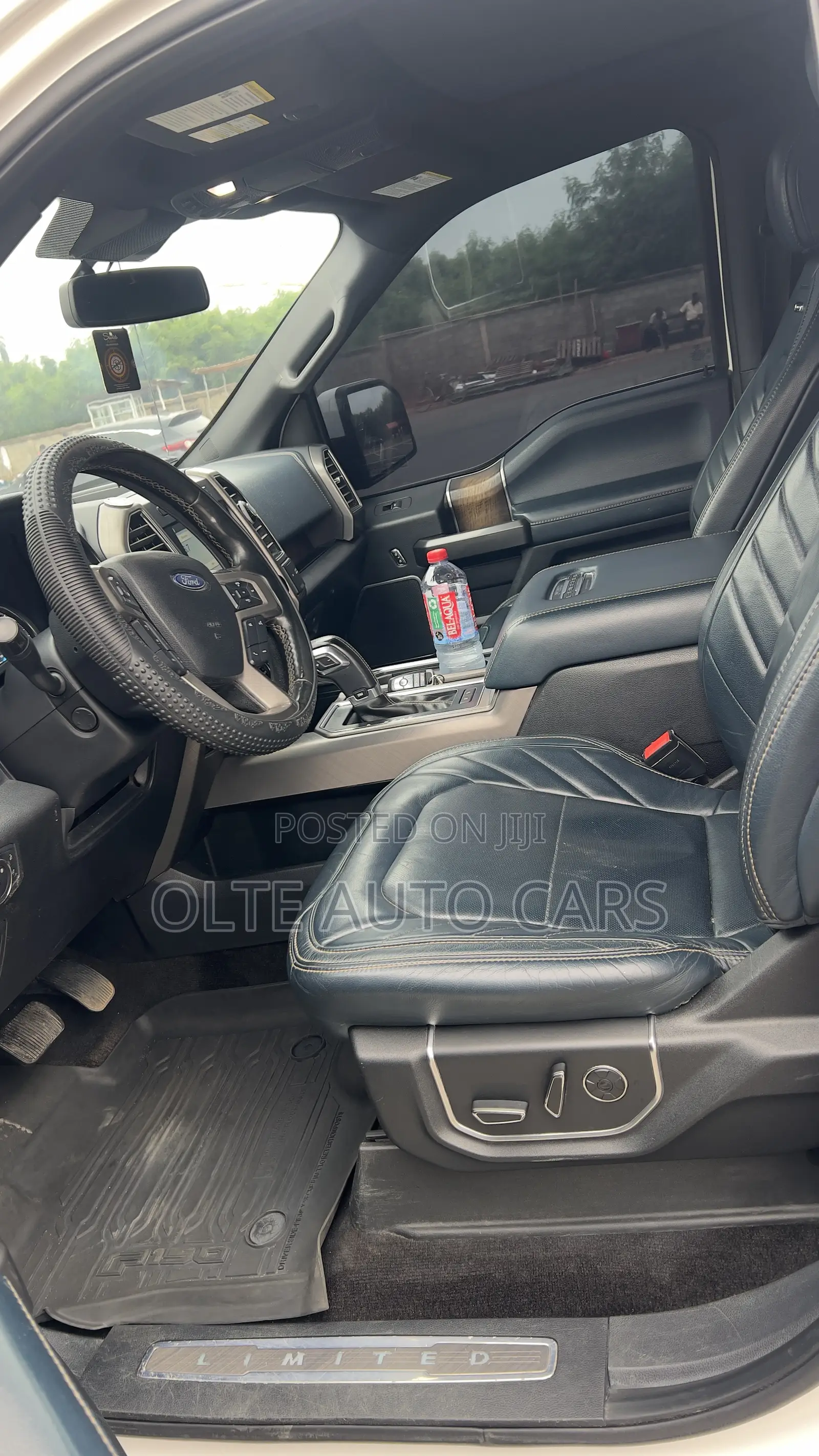 Ford F-150 Limited 4x4 SuperCrew Cab Styleside 5.5 ft. box 145 in. WB