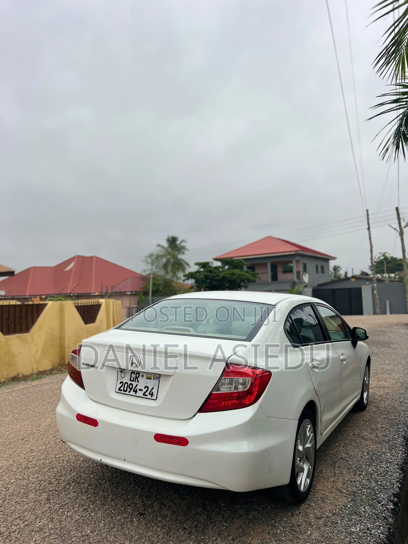 Honda Civic 1.4 5 Door Automatic 2012 White