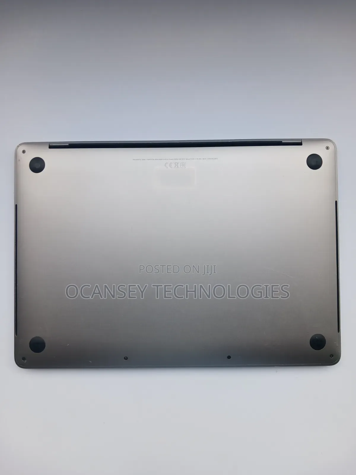 Laptop Apple MacBook Pro 2018 16GB Intel Core i7 SSD 256GB