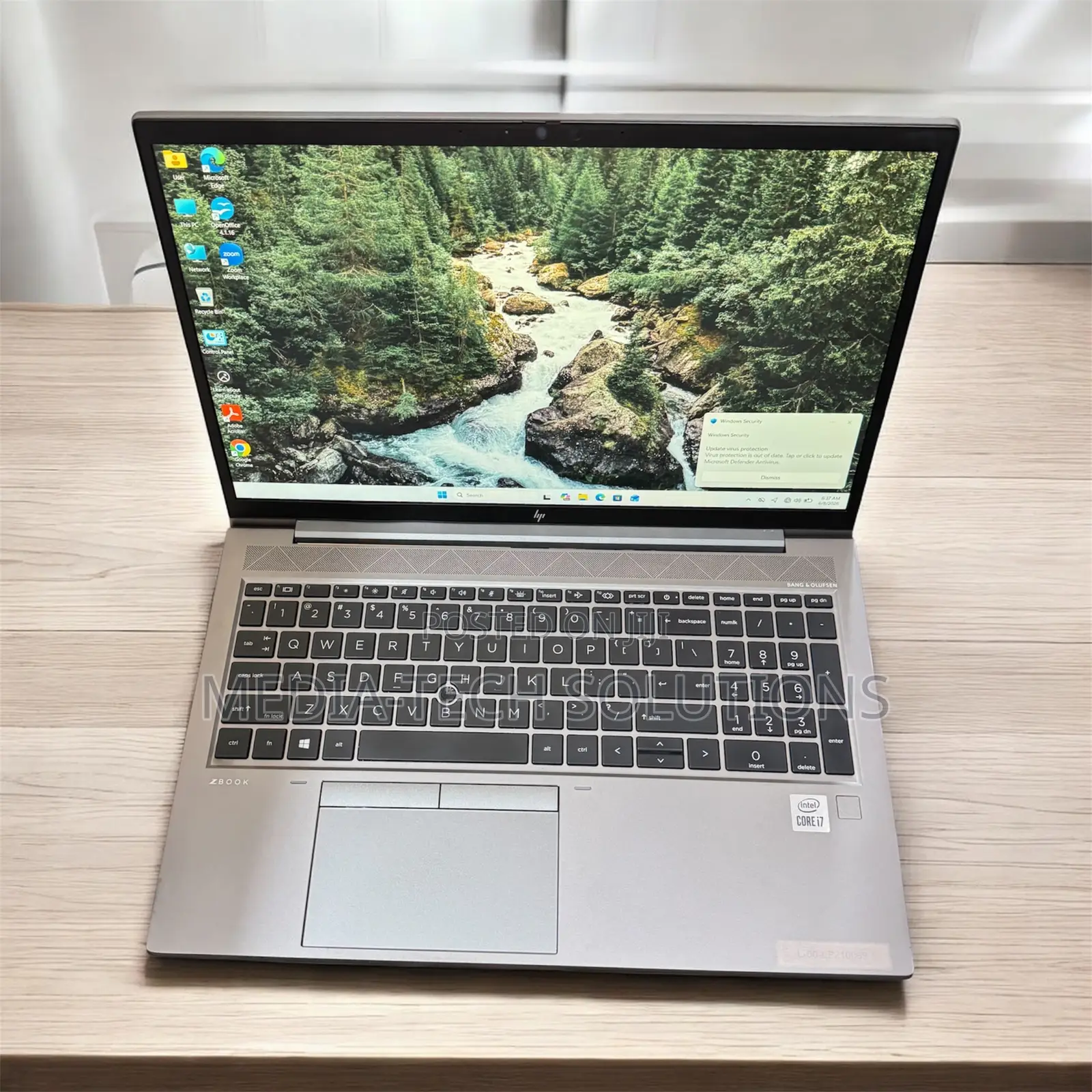 Laptop HP ZBook Firefly 15 G7 16GB Intel Core i7 SSD 256GB