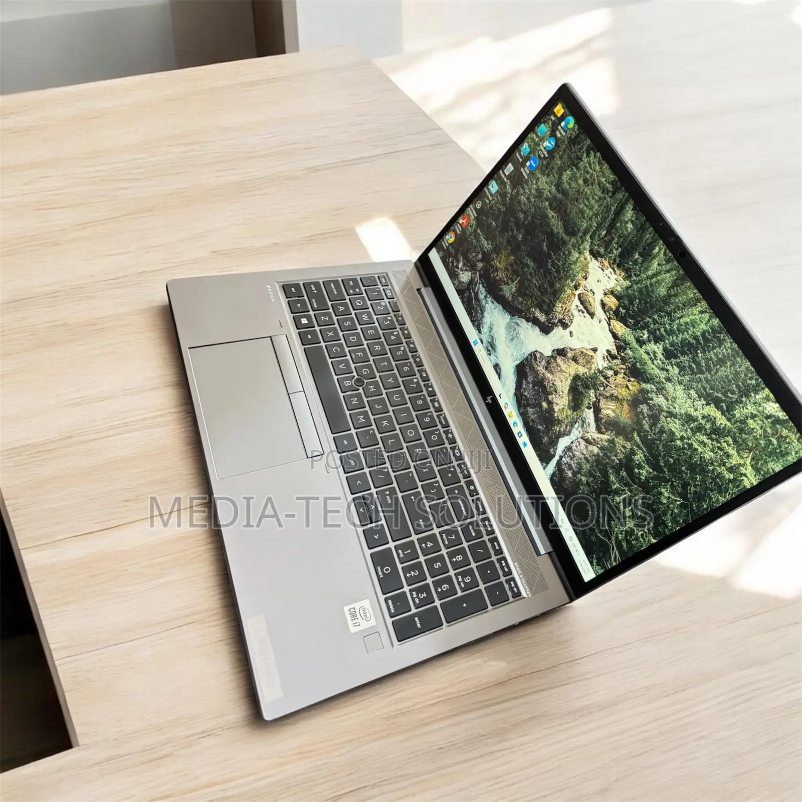 Laptop HP ZBook Firefly 15 G7 16GB Intel Core i7 SSD 256GB