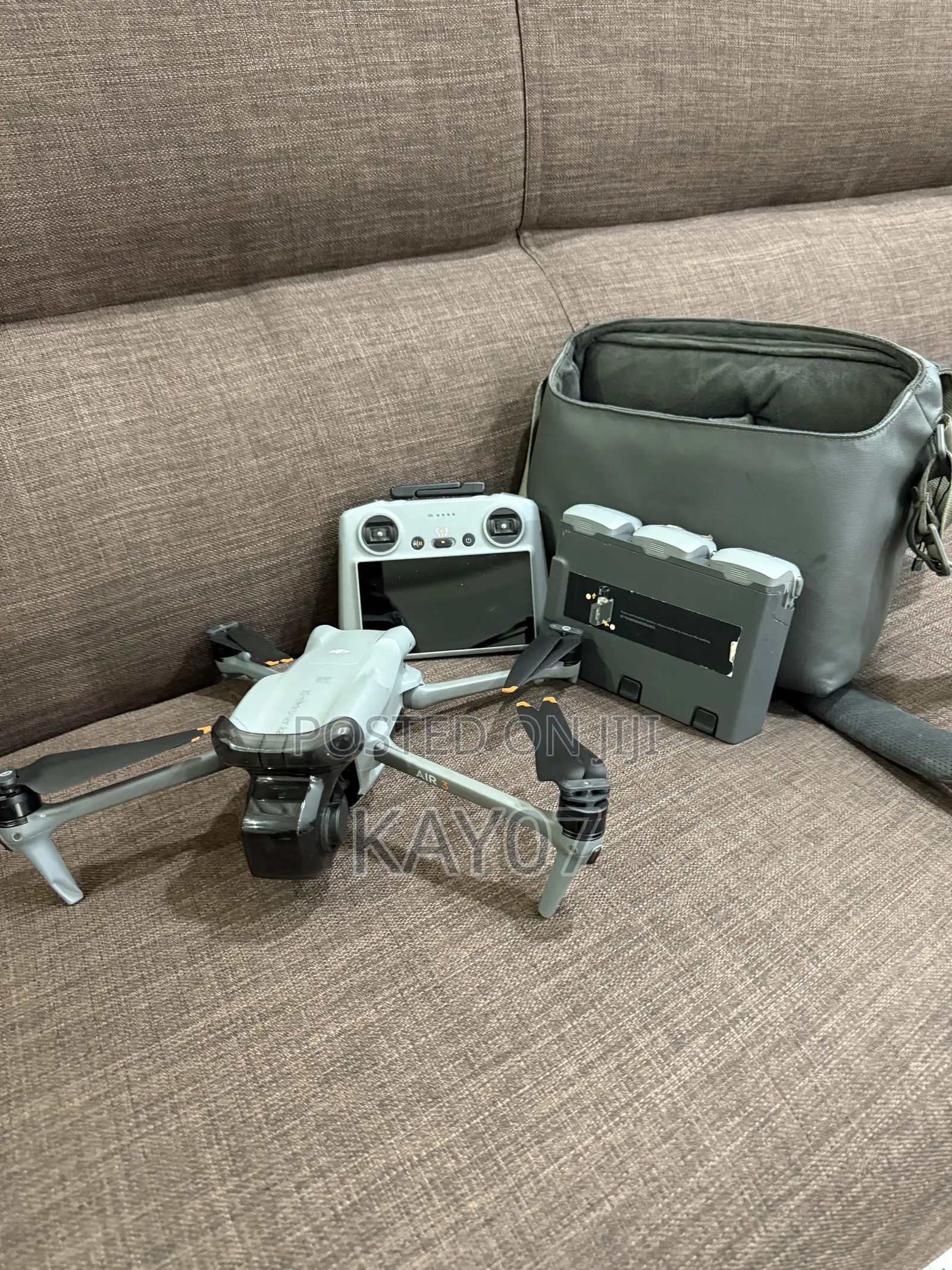 DJI Air 3 (Fly More)